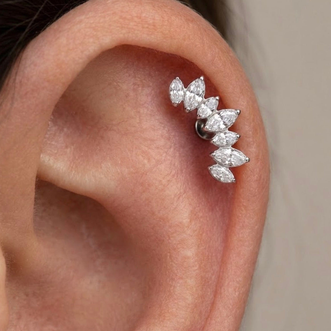 Thalia - crystal Thread Labret