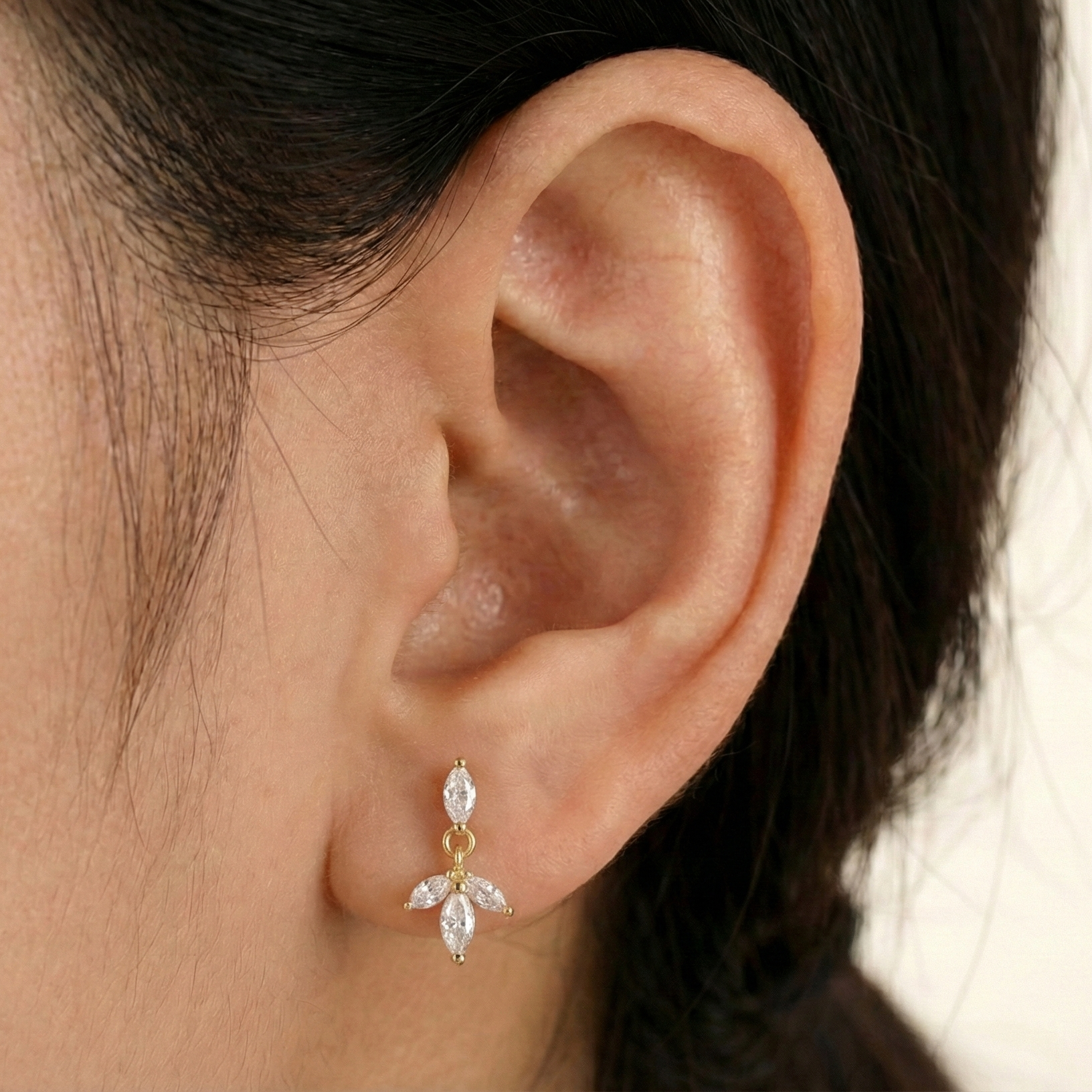 Astraea - Internal-Thread Labret